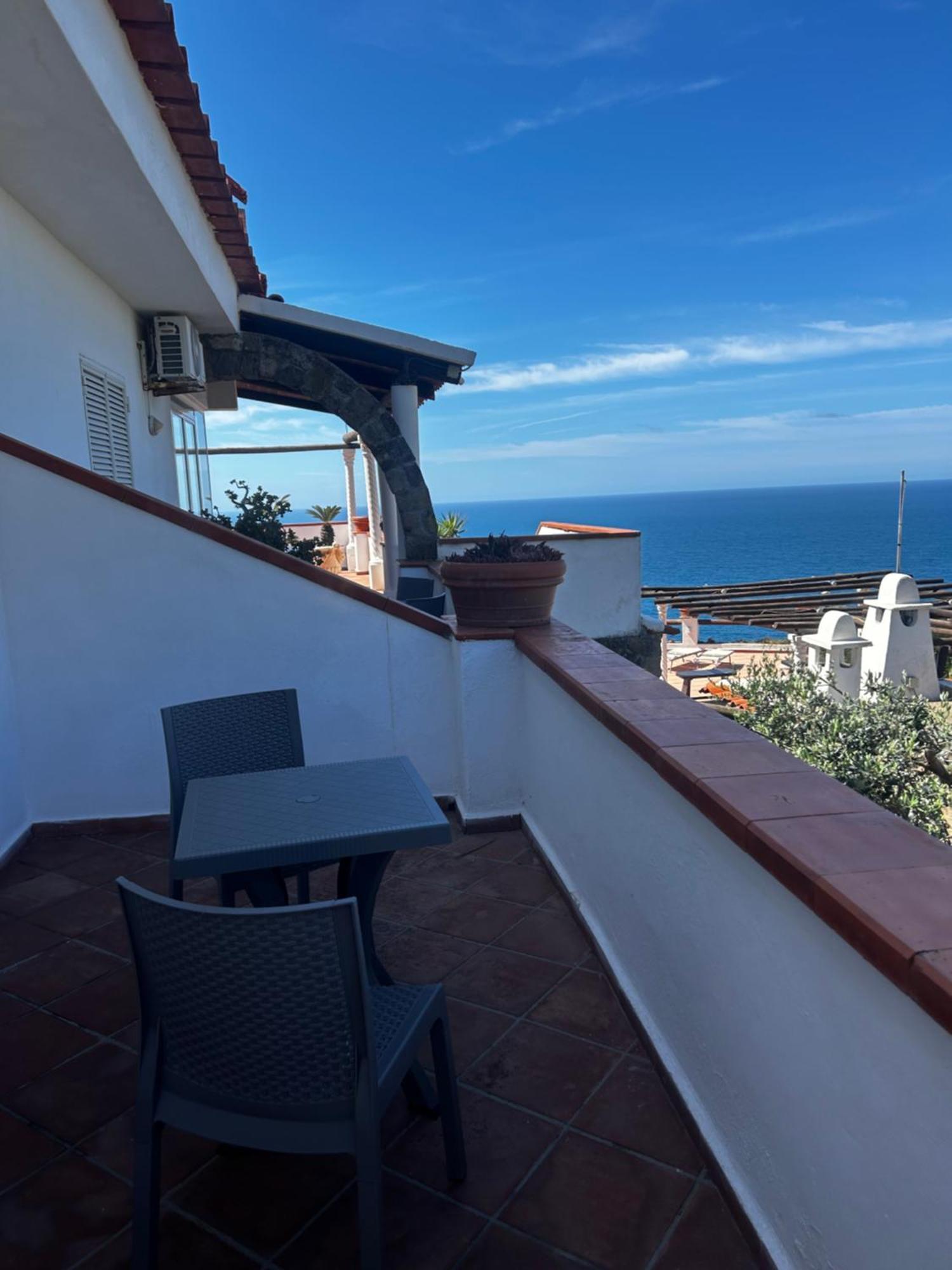 Hotel Punto Azzurro Forio di Ischia 外观 照片