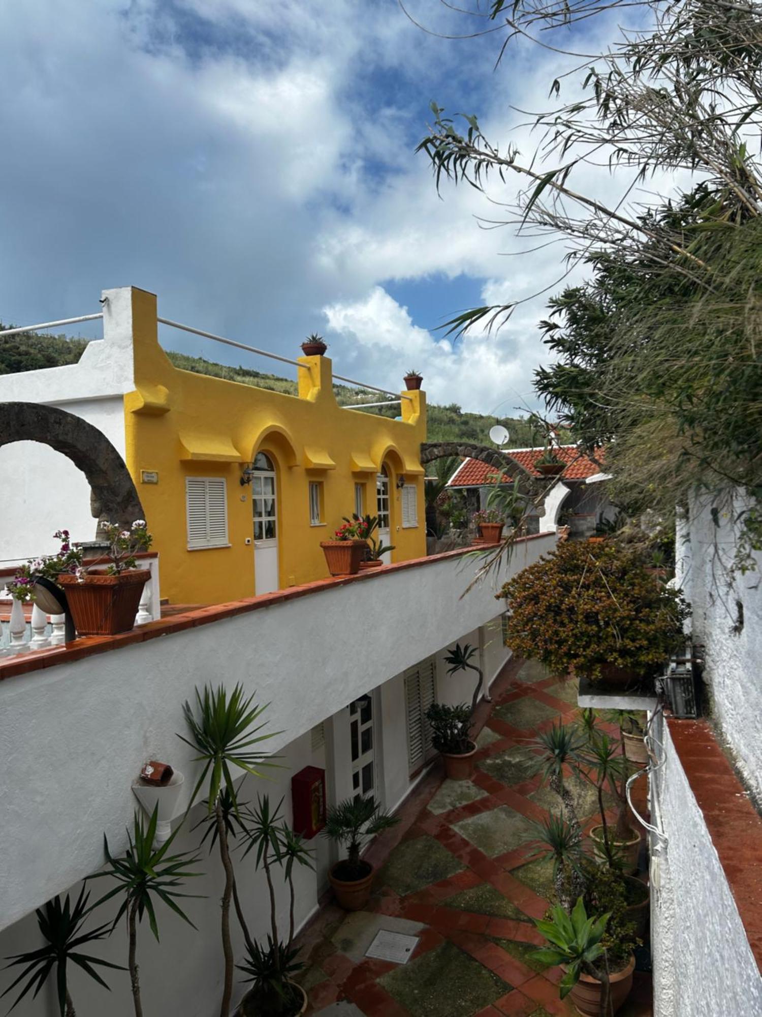 Hotel Punto Azzurro Forio di Ischia 外观 照片